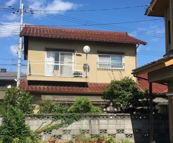 雨漏れを外部から確認