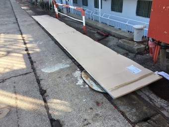 ポリカナミイタ材料