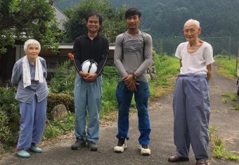 お客様との写真
