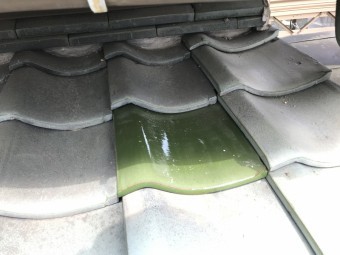 釉薬瓦差し替え