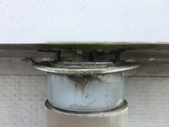 破損している箇所のアップ