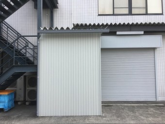正面から撮影