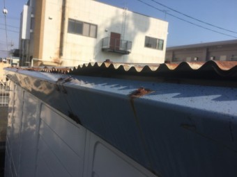 屋根材の浮き